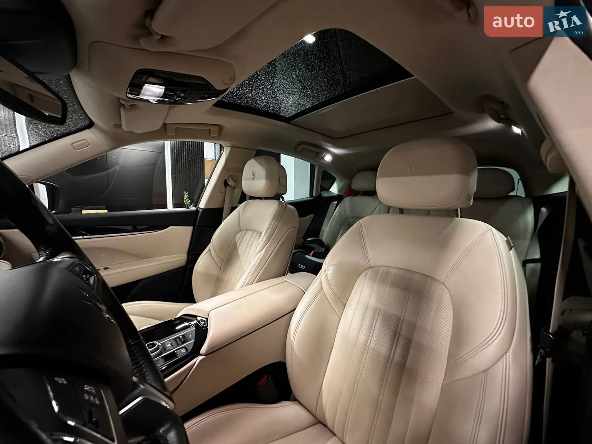 2017 Maserati Levante - мініатюра 26