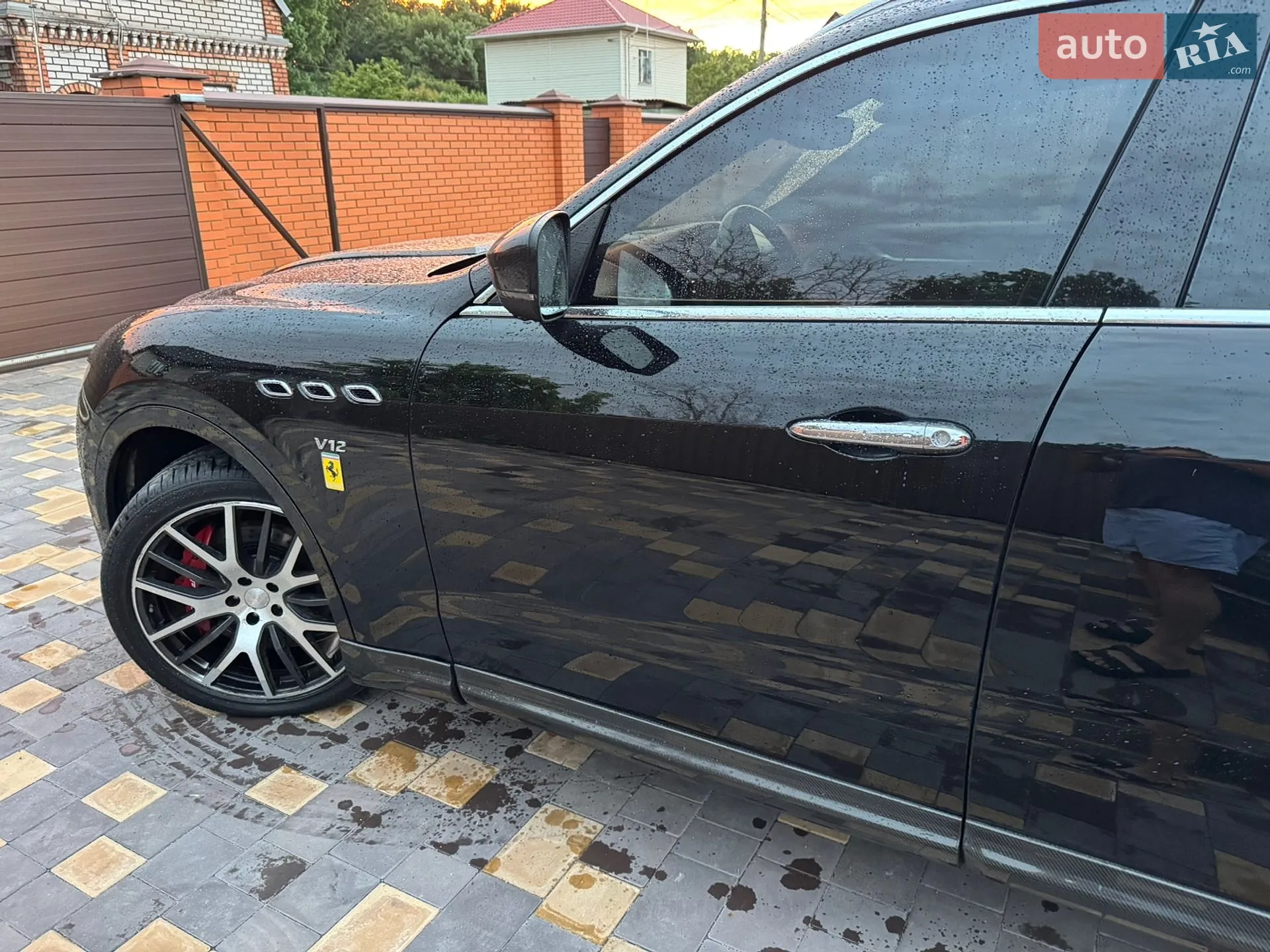 2016 Maserati Levante - мініатюра 8