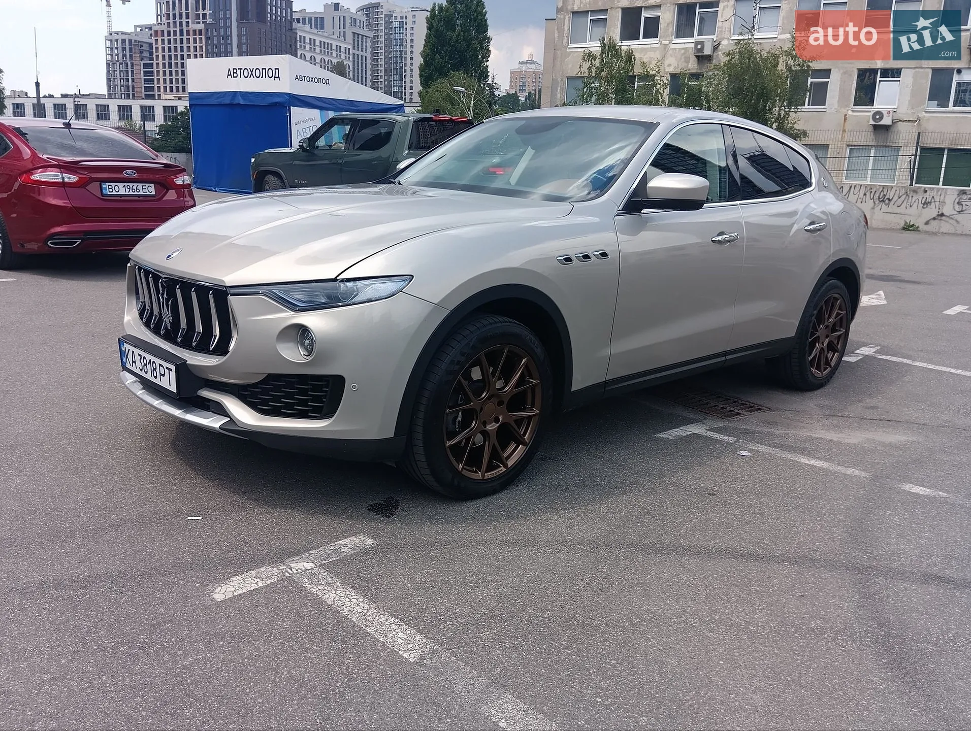 2017 Maserati Levante - фото 1