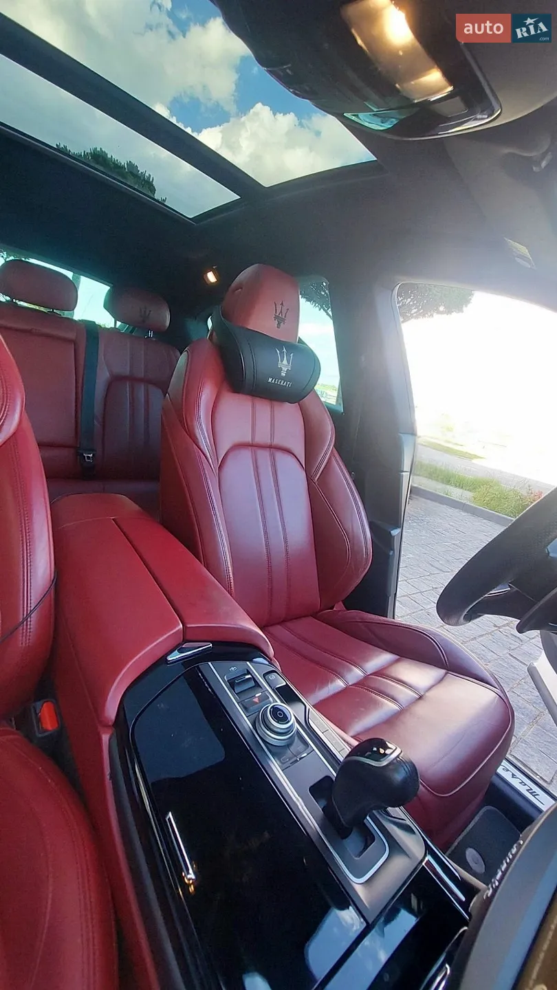2018 Maserati Levante - мініатюра 16