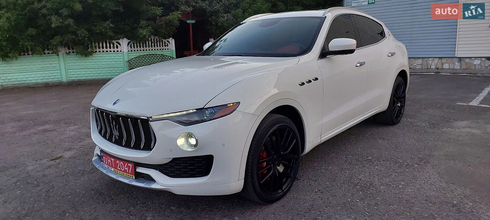 2017 Maserati Levante - мініатюра 24