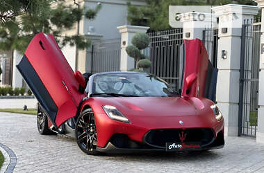 Родстер Maserati MC20 2023 в 
