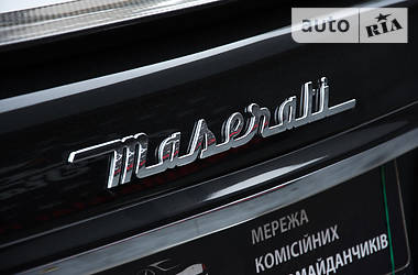 Седан Maserati Quattroporte 2005 в Киеве