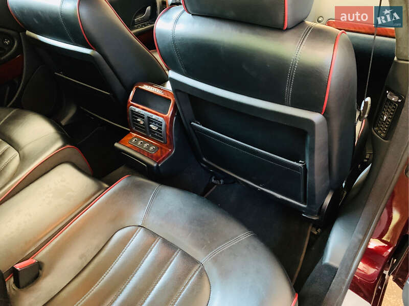 Седан Maserati Quattroporte 2006 в Сумах
