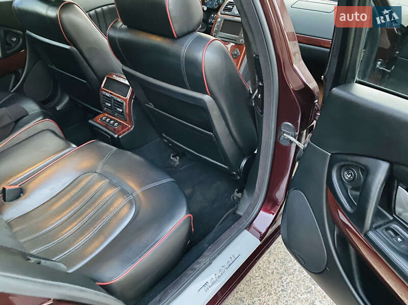 Седан Maserati Quattroporte 2006 в Сумах