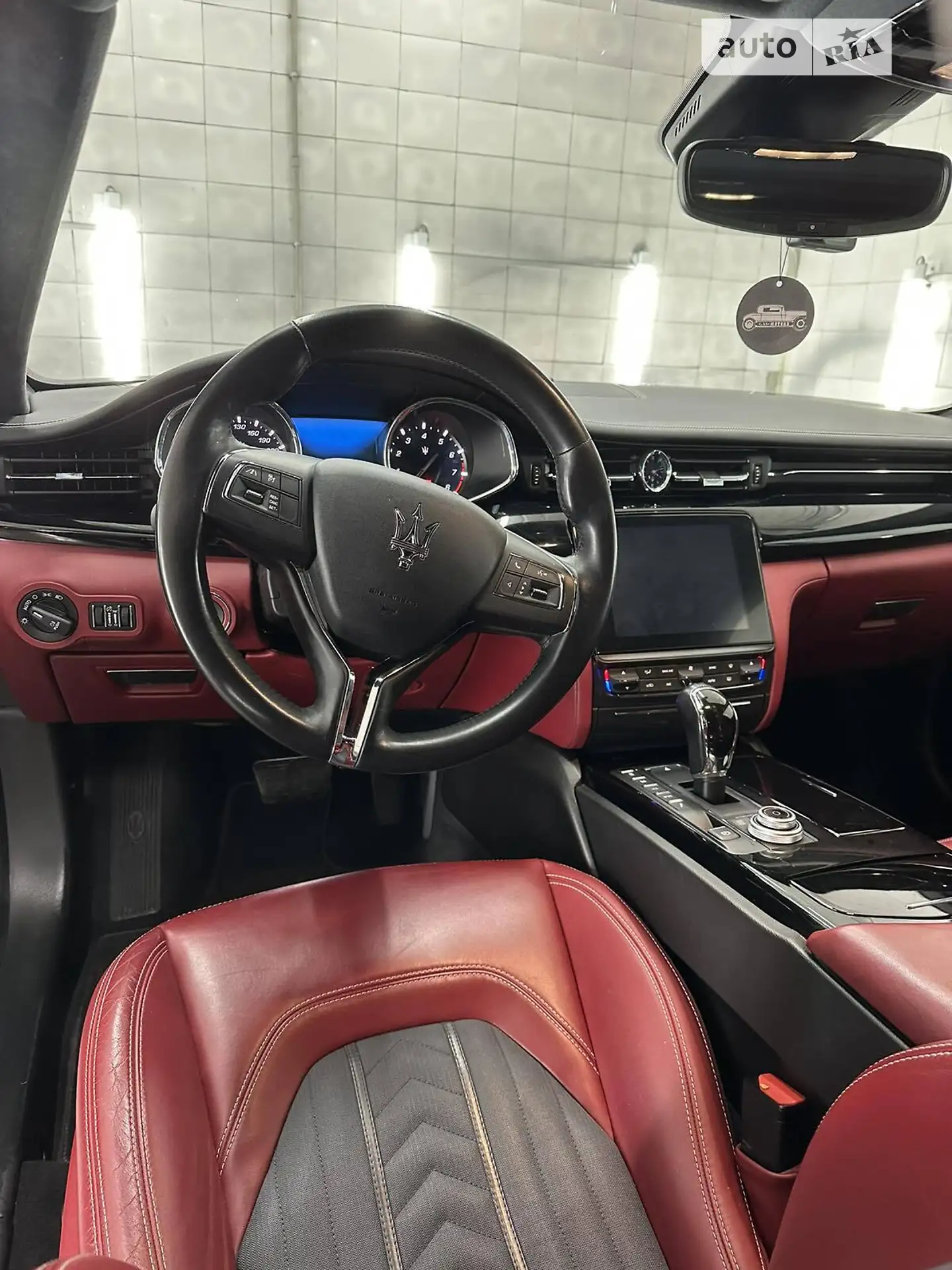 2017 Maserati Quattroporte - мініатюра 8