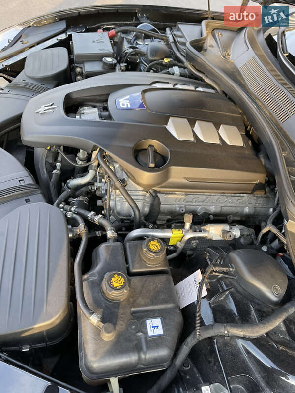 Седан Maserati Quattroporte 2013 в Киеве