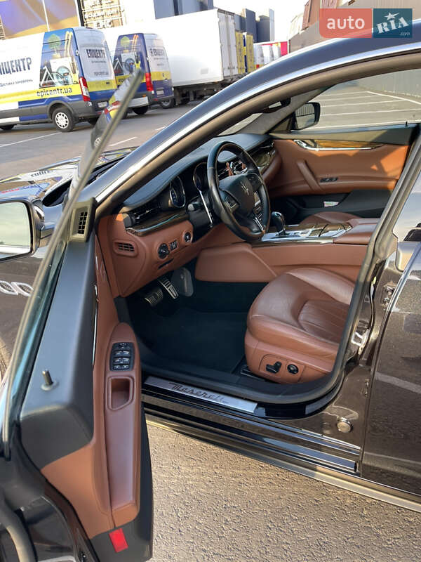 Седан Maserati Quattroporte 2013 в Киеве