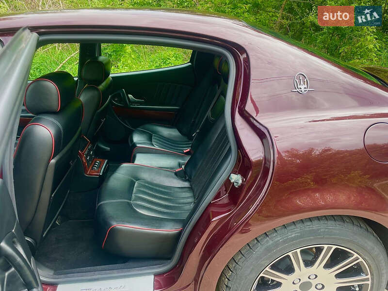 Седан Maserati Quattroporte 2006 в Сумах