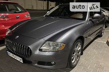 Седан Maserati Quattroporte 2008 в Киеве