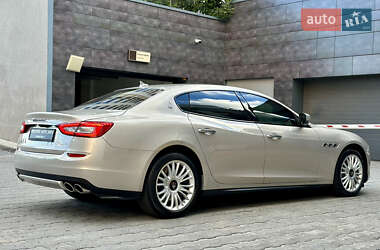 Седан Maserati Quattroporte 2013 в Киеве