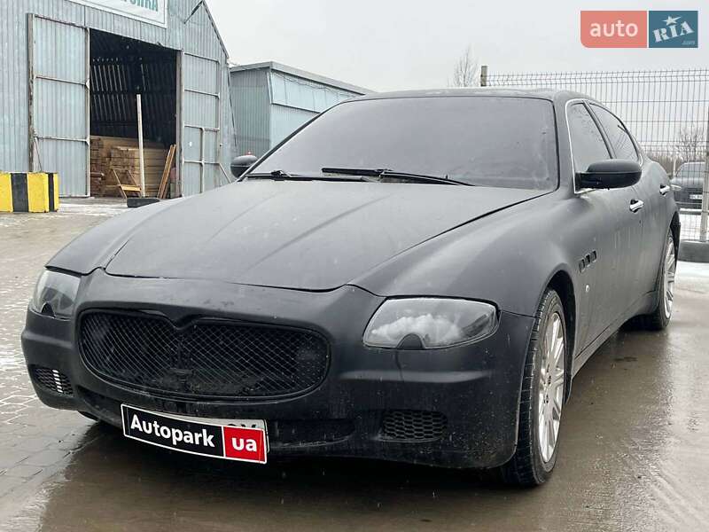 Седан Maserati Quattroporte 2007 в 