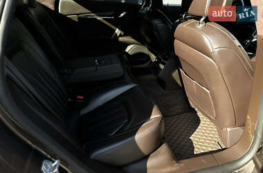 Седан Maserati Quattroporte 2013 в 