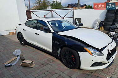 Седан Maserati Quattroporte 2014 в 