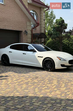 Седан Maserati Quattroporte 2013 в 
