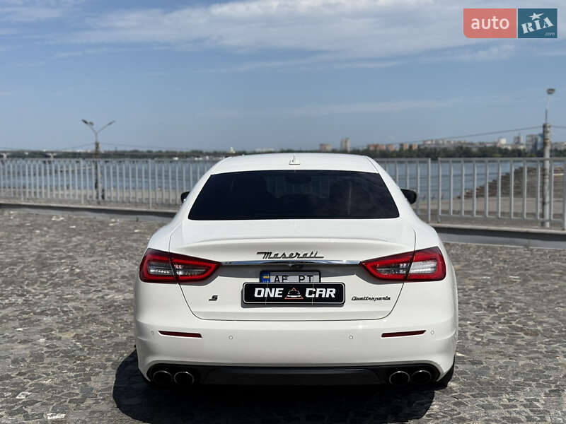 Седан Maserati Quattroporte 2017 в Днепре