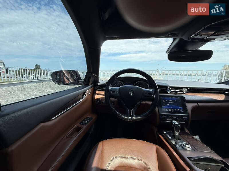 Седан Maserati Quattroporte 2017 в Днепре