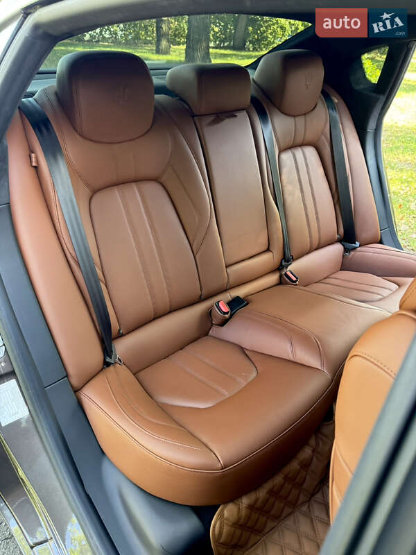 Седан Maserati Quattroporte 2018 в Киеве