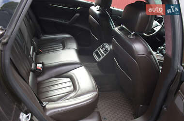 Седан Maserati Quattroporte 2013 в 