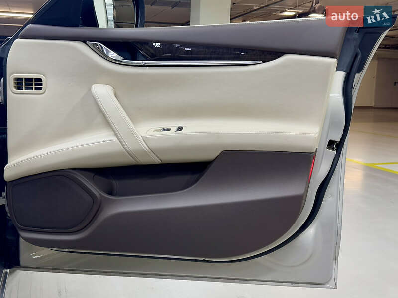 Седан Maserati Quattroporte 2013 в Киеве