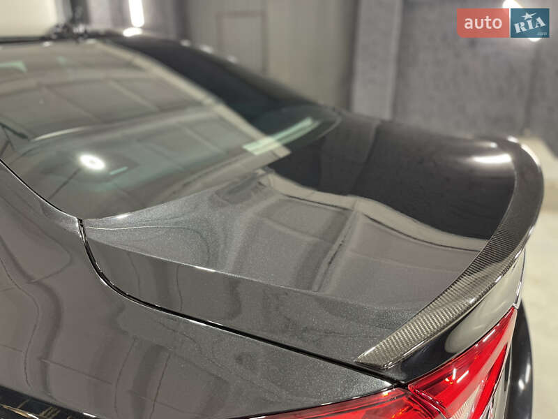 Седан Maserati Quattroporte 2013 в Киеве фото 13 Седан Maserati Quattroporte 2013 в Киеве