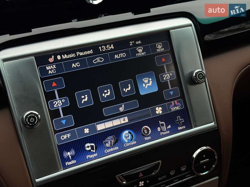 Седан Maserati Quattroporte 2015 в Киеве