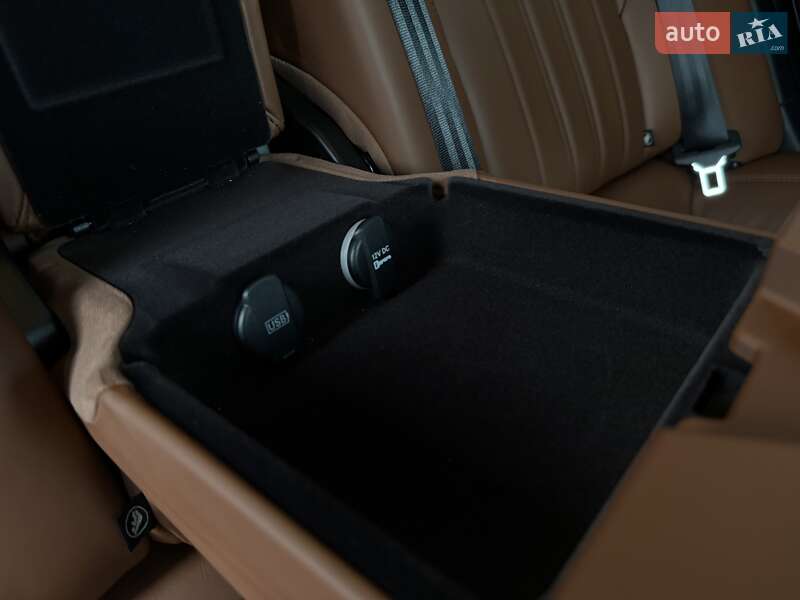 Седан Maserati Quattroporte 2015 в Киеве