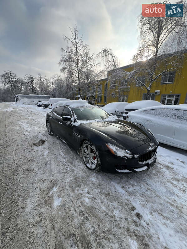 Maserati Quattroporte 2015