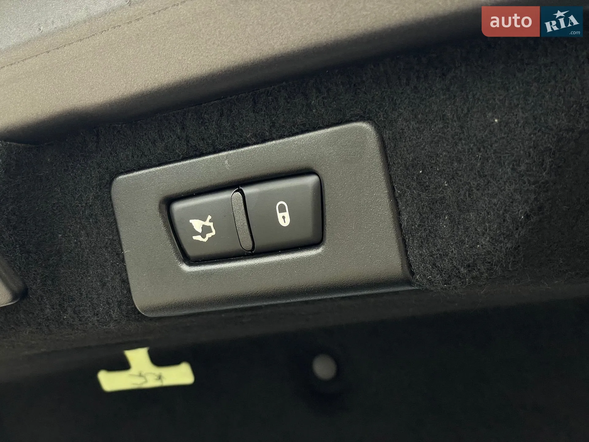 2016 Maserati Quattroporte - мініатюра 34