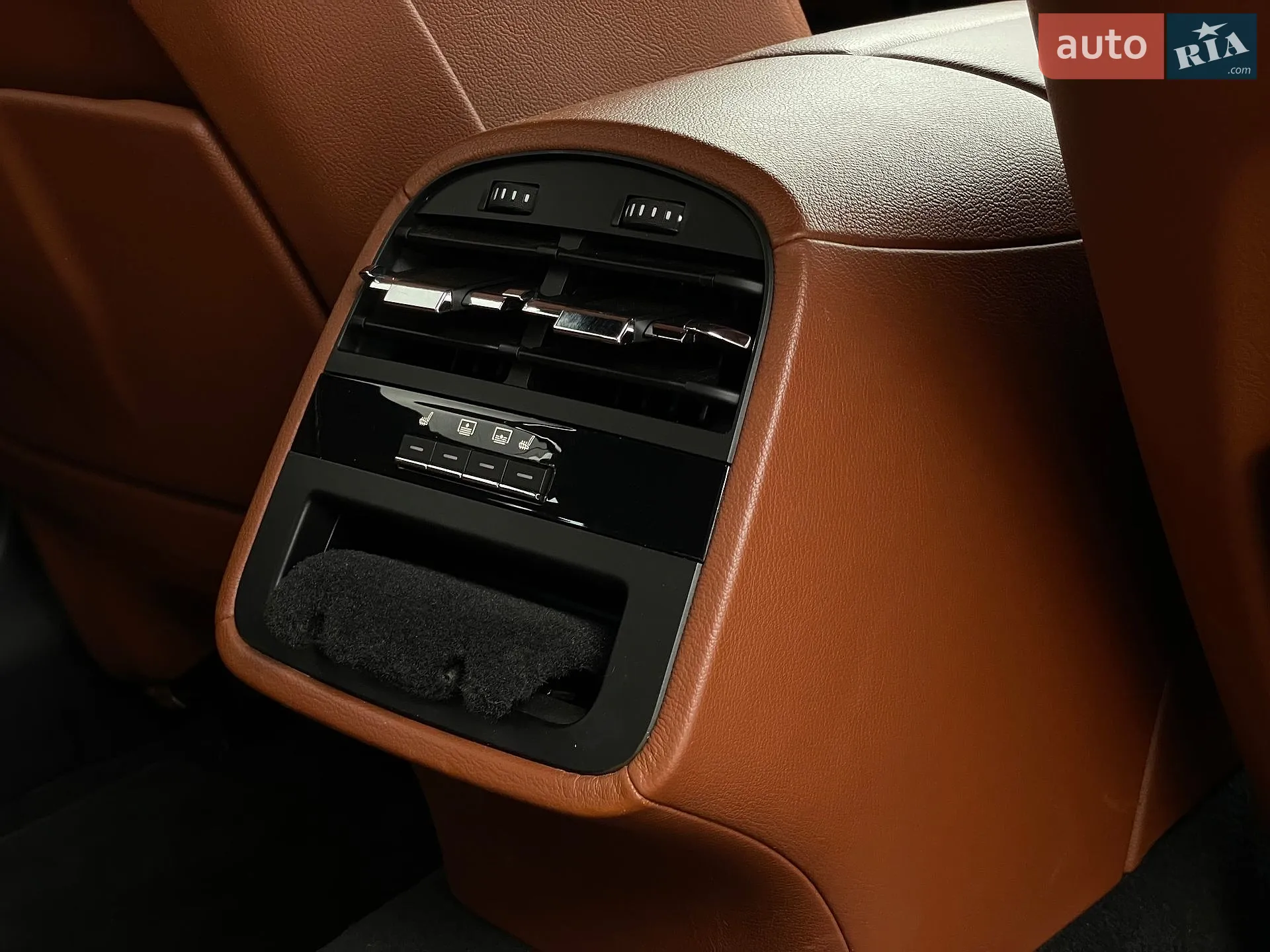 2016 Maserati Quattroporte - мініатюра 37