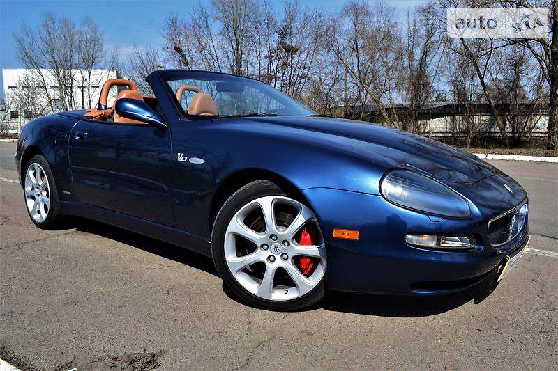 Maserati Spyder 2003 року