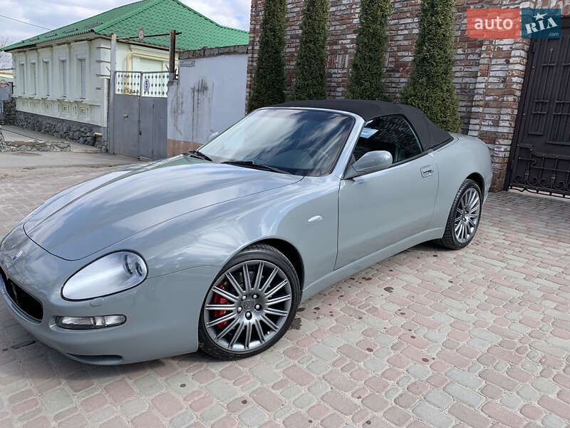 Кабриолет Maserati Spyder 2005 в Днепре