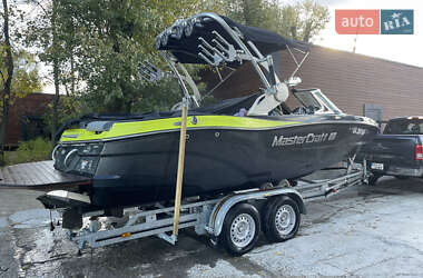 Катер MasterCraft XT20 2017 в Киеве