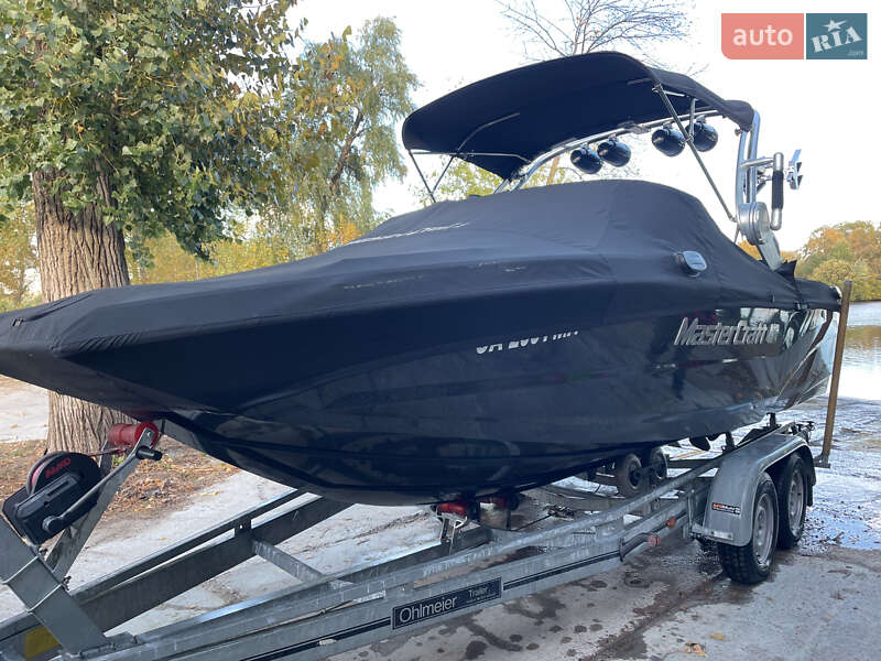 Катер MasterCraft XT20 2017 в Киеве