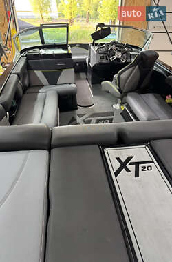 Катер MasterCraft XT20 2017 в Киеве