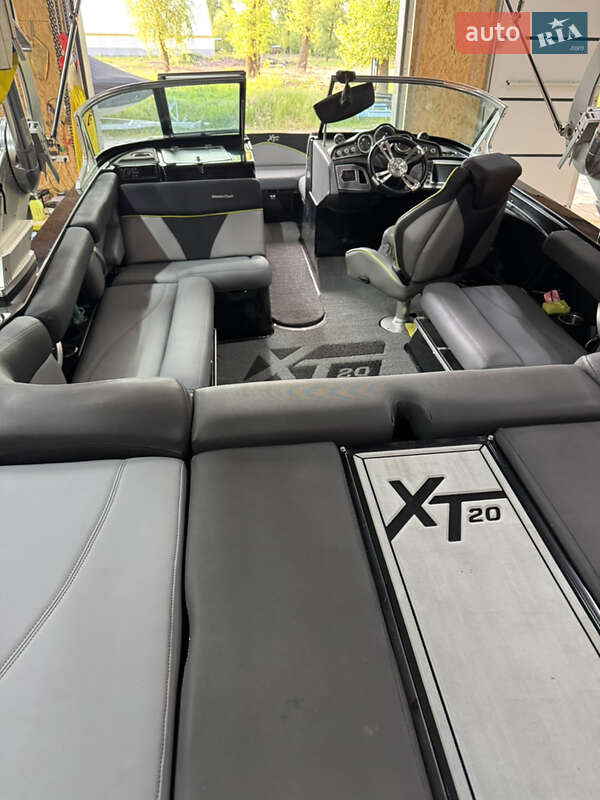 Катер MasterCraft XT20 2017 в Киеве