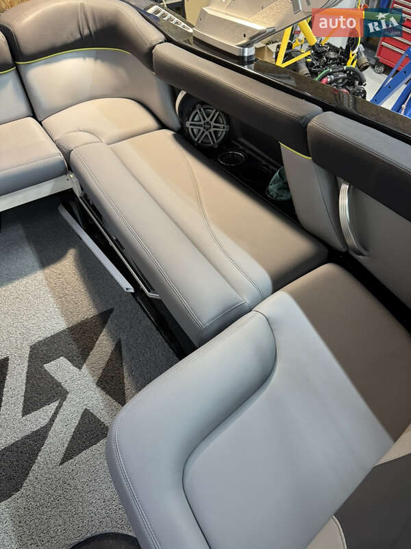 Катер MasterCraft XT20 2017 в Киеве