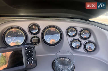 Моторная яхта Maxum 2000S 1995 в Киеве