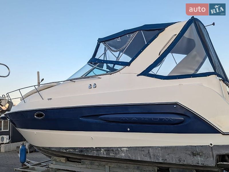 Моторная яхта Maxum SE 2005 в Одессе