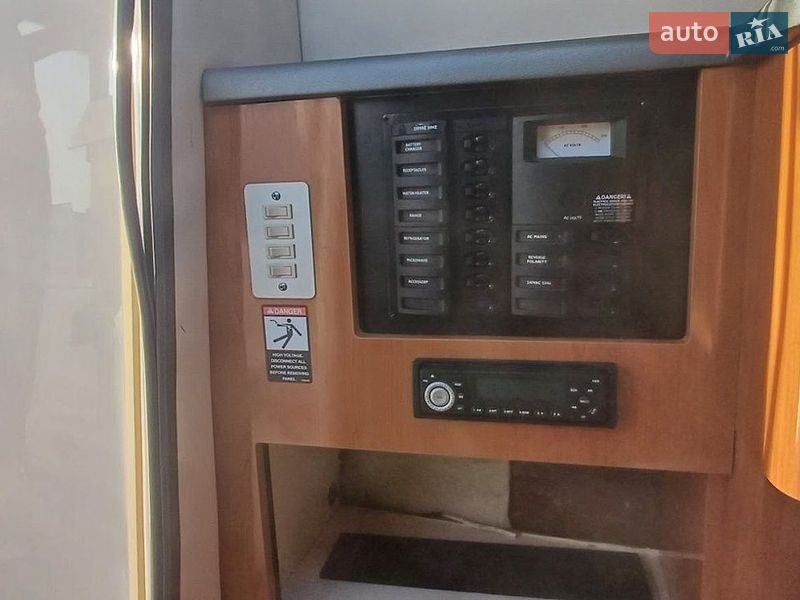 Моторная яхта Maxum SE 2005 в Одессе