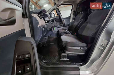 Грузовой фургон Maxus e-Deliver 3 2020 в 