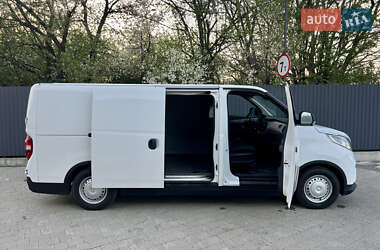 Вантажний фургон Maxus e-Deliver 3 2021 в 