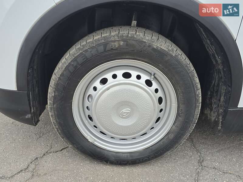 Вантажний фургон Maxus e-Deliver 3 2023 в Вінниці фото 17 Вантажний фургон Maxus e-Deliver 3 2023 в Вінниці