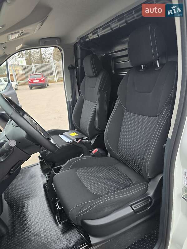 Вантажний фургон Maxus e-Deliver 3 2023 в Вінниці фото 35 Вантажний фургон Maxus e-Deliver 3 2023 в Вінниці