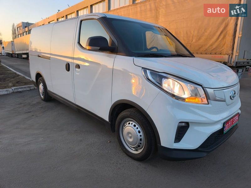 Грузовой фургон Maxus e-Deliver 3 2023 в Киеве