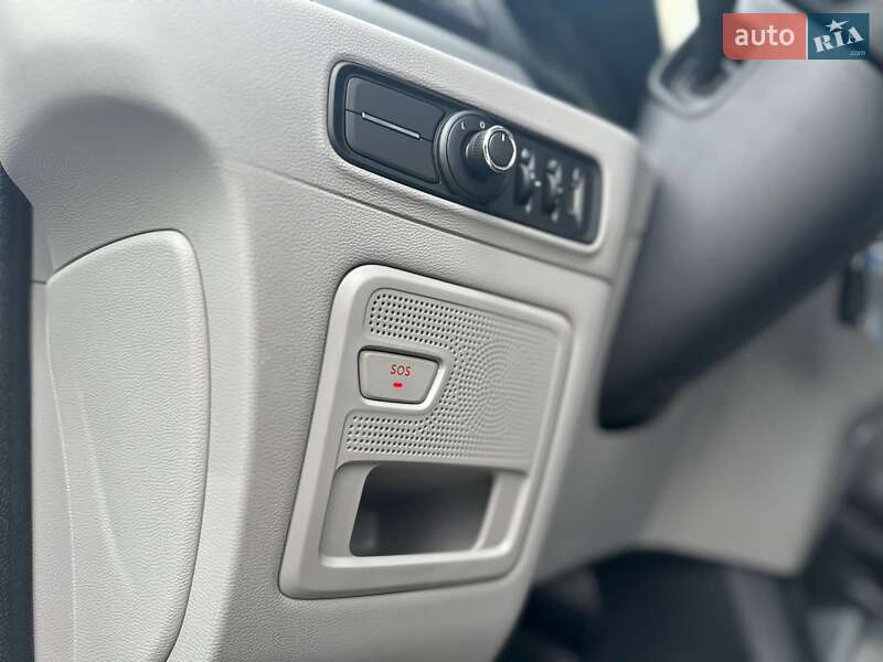 Грузовой фургон Maxus e-Deliver 9 2022 в Киеве фото 15 Грузовой фургон Maxus e-Deliver 9 2022 в Киеве