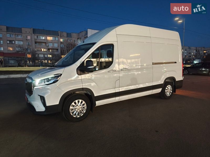 Грузовой фургон Maxus e-Deliver 9 2023 в Киеве