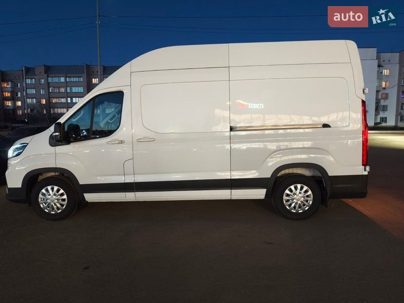 Грузовой фургон Maxus e-Deliver 9 2023 в Киеве