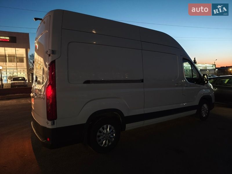Грузовой фургон Maxus e-Deliver 9 2023 в Киеве