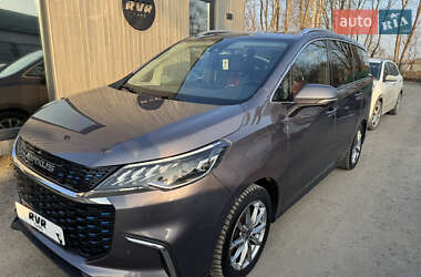 Мінівен Maxus Euniq 5 2021 в 